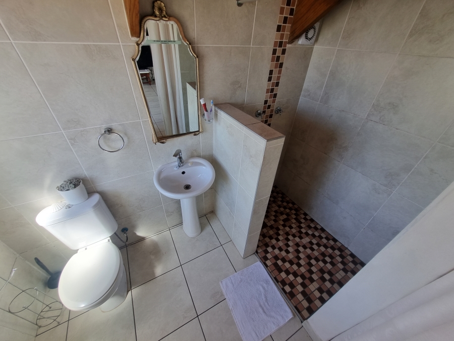 5 Bedroom Property for Sale in Laguna Western Cape